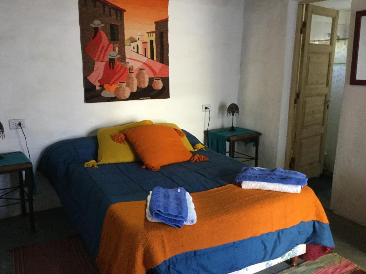La Casa De Vero Vandrarhem Cachí Exteriör bild